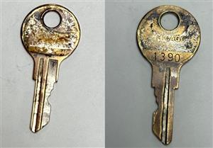 1390 Original Key