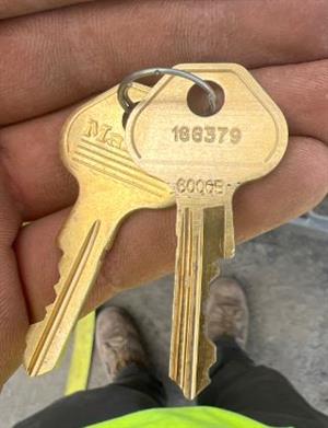 186G379 Original Key