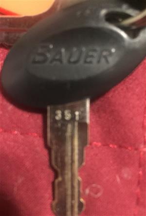 Bauer 351 RV Lock Key