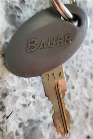 Bauer RV 714 Lock Key