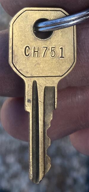 CH751 Key