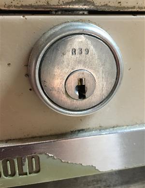 Diebold CompX R39 Lock Key