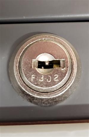 Hoyl F302 Pedestal File Lock Key