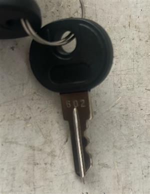 Husky 602 Original Key