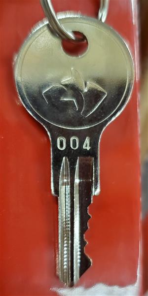 Husky 004 Tool Box Chest Key