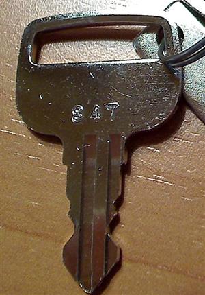 Mercury 847 Boat Lock Key