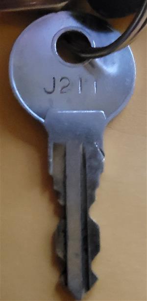 Reading Bauer J211 Lock Key