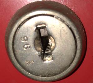 Snap-On Y96 Lock