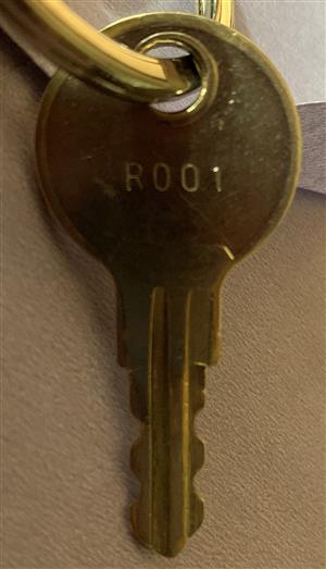 Southco R001 Truck Cap Topper Key Lock