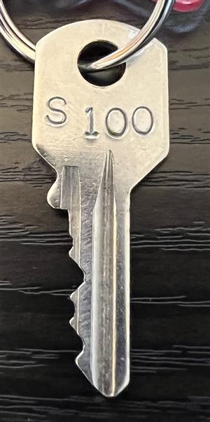 Steelcase Chicago S100 File Cabinet Lock Key