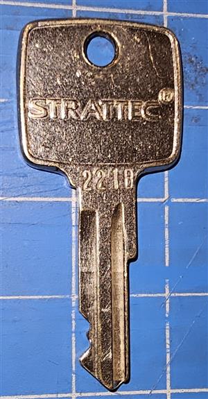 Strattec 221B Key