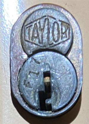 Taylor F17 Lock