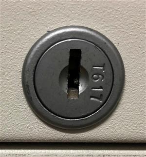 Teknion Wesko T621 File Cabinet Lock Key