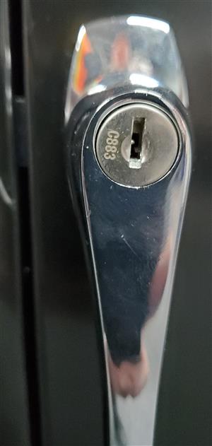 Tennsco C883 Storage Cabinet Key Lock