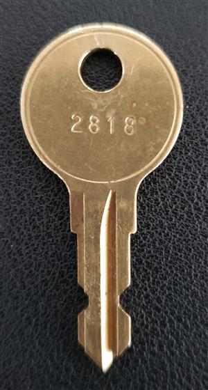 Thule / Sears 2818 Key